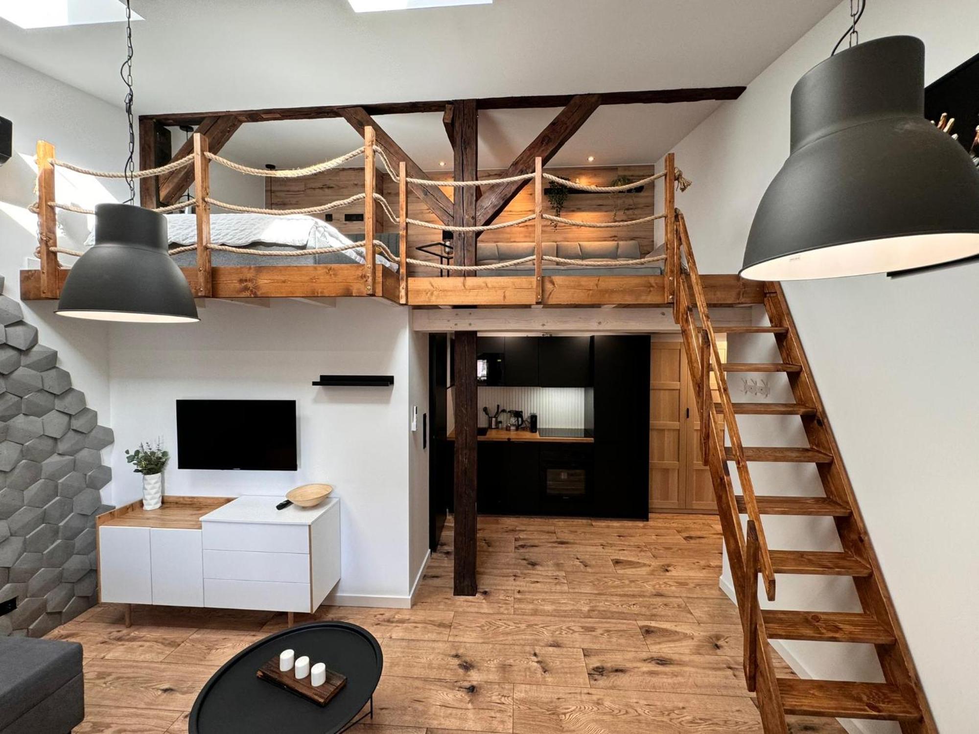 Loft In The City Center By Kobiela Apartments كاتوفيتسه المظهر الخارجي الصورة