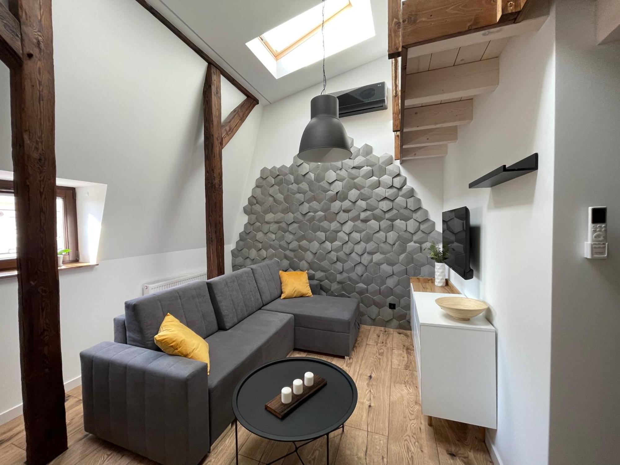 Loft In The City Center By Kobiela Apartments كاتوفيتسه المظهر الخارجي الصورة