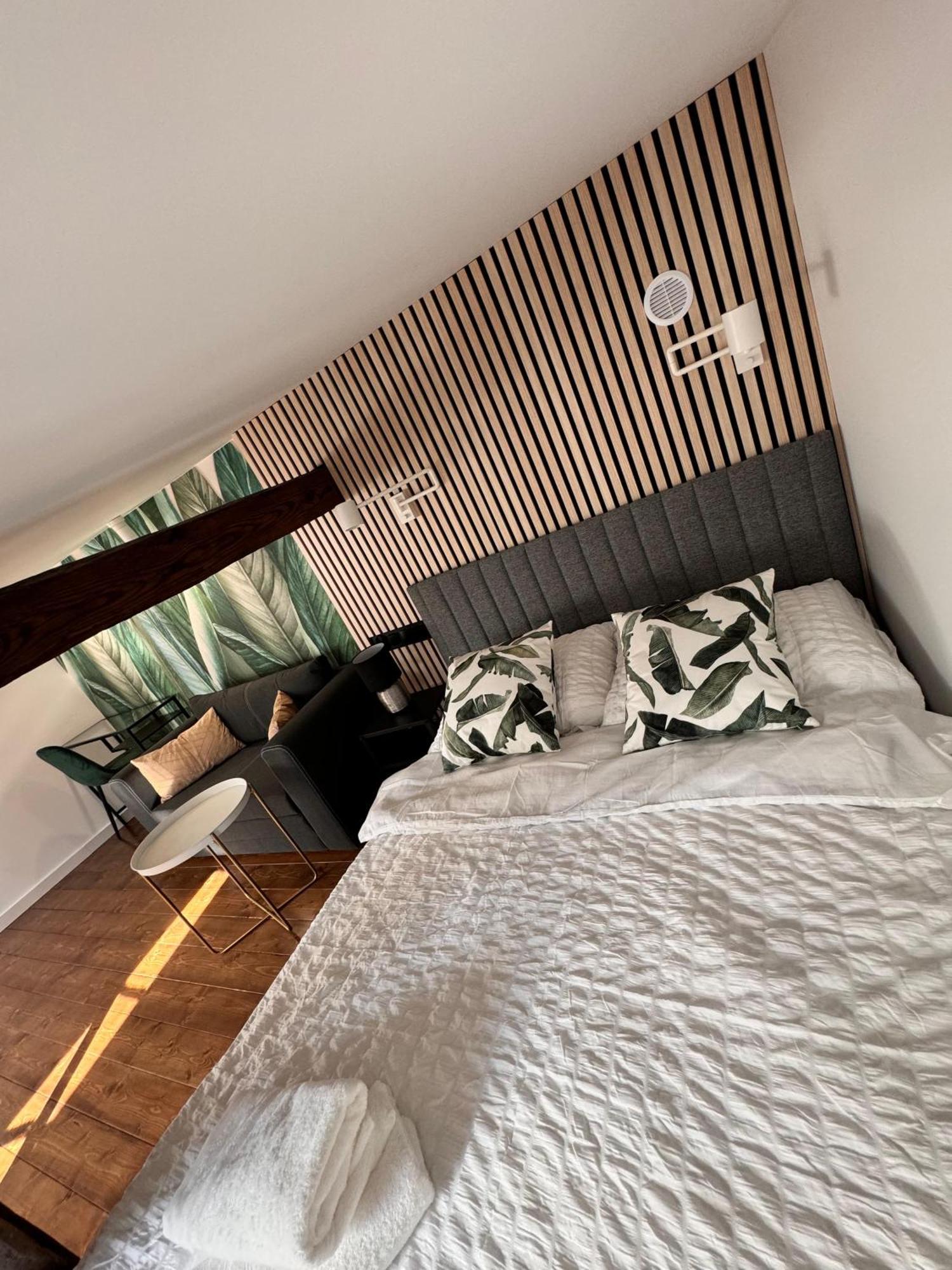 Loft In The City Center By Kobiela Apartments كاتوفيتسه المظهر الخارجي الصورة