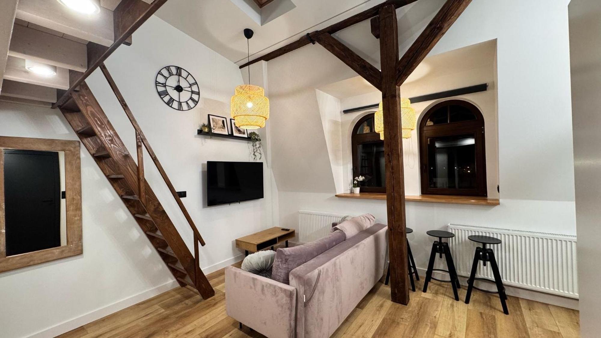 Loft In The City Center By Kobiela Apartments كاتوفيتسه المظهر الخارجي الصورة