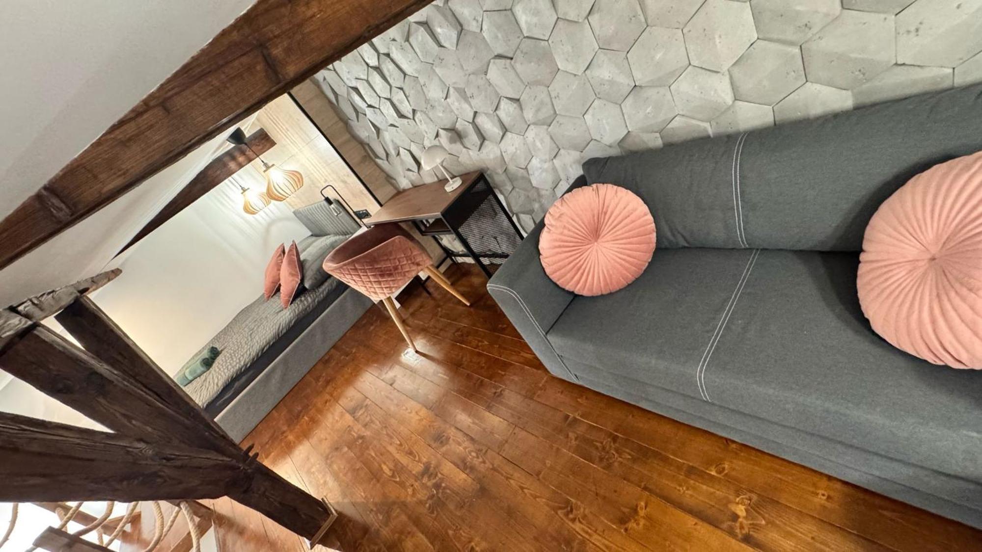 Loft In The City Center By Kobiela Apartments كاتوفيتسه المظهر الخارجي الصورة