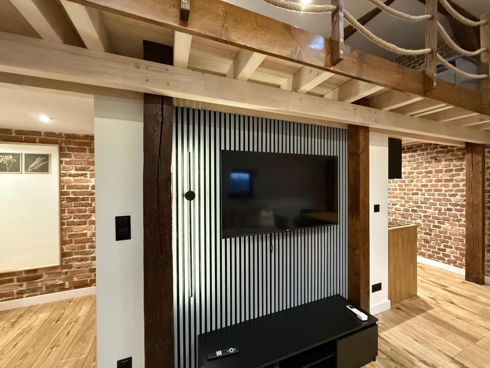 Loft In The City Center By Kobiela Apartments كاتوفيتسه المظهر الخارجي الصورة
