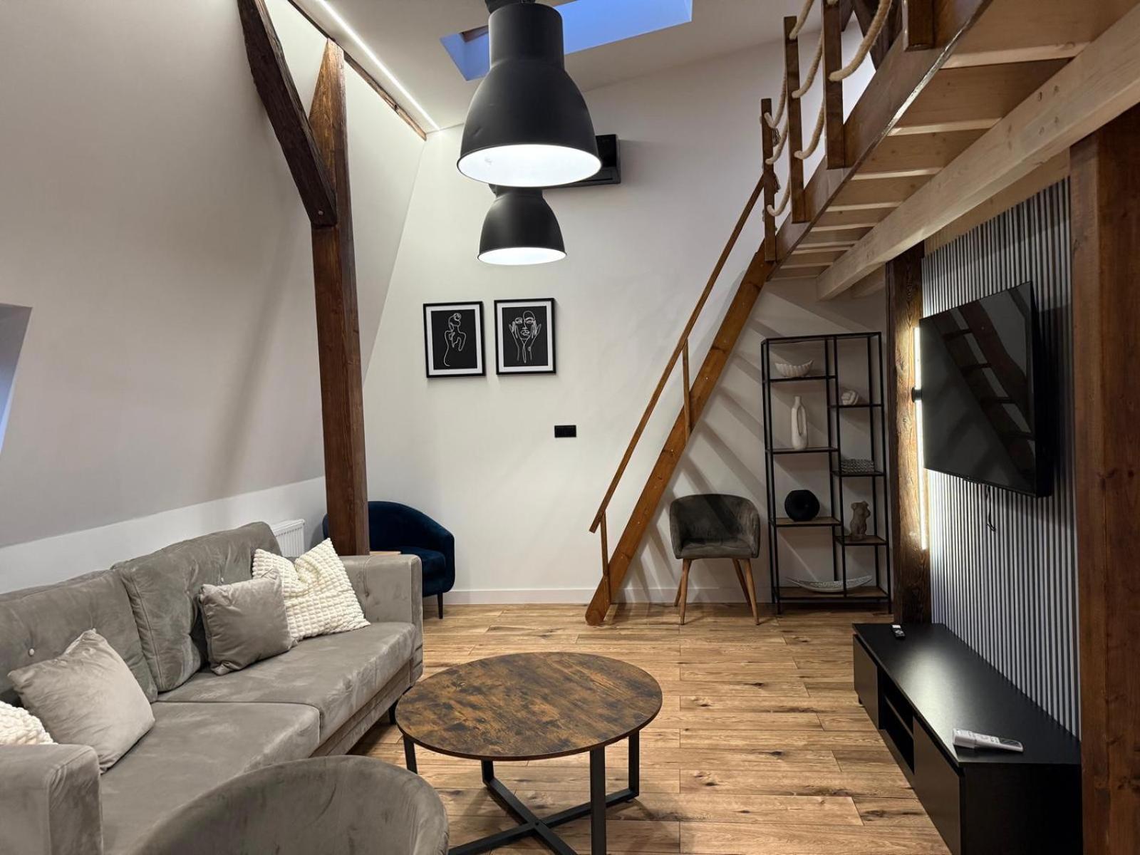 Loft In The City Center By Kobiela Apartments كاتوفيتسه المظهر الخارجي الصورة