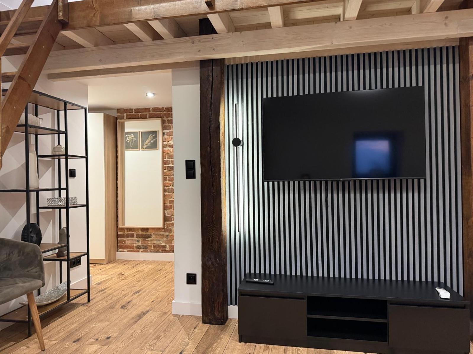 Loft In The City Center By Kobiela Apartments كاتوفيتسه المظهر الخارجي الصورة